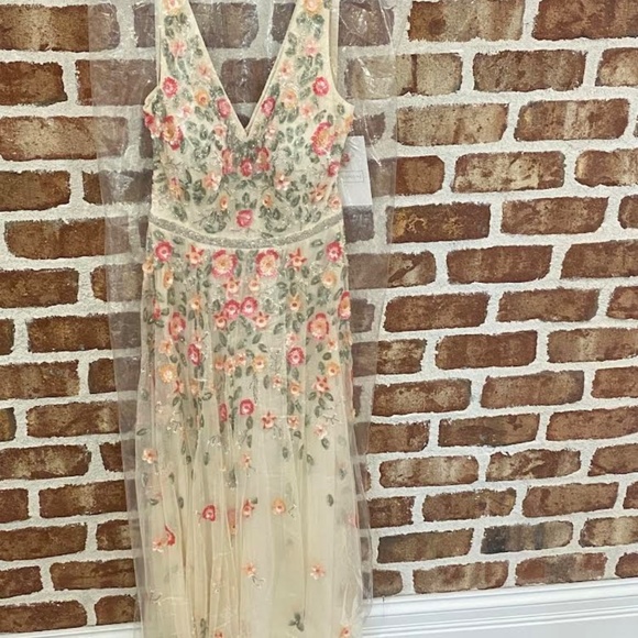 Mac Duggal #5527 Brand New W/Tags Designer MIDI Embroidered dress - Picture 12 of 12